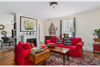 215 South St, Wrentham, MA 02093 - Photo 18