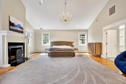 451 Wellesley St, Weston, MA 02493 - Photo 18