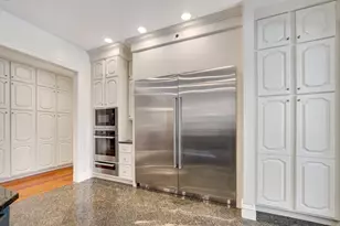 451 Wellesley St, Weston, MA 02493 - Photo 8