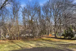 18 Carroll St, Auburn, MA 01501 - Photo 12