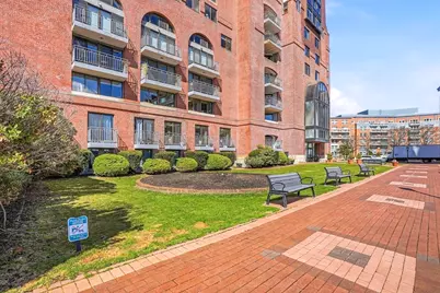 357 Commercial St #220, Boston, MA 02109 - Photo 24