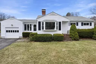 113 North St, Shrewsbury, MA 01545 - Photo 2