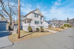 4 Bass St, Beverly, MA 01915 - Photo 4
