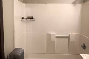 19 Summerhill Ave, Worcester, MA 01606 - Photo 8