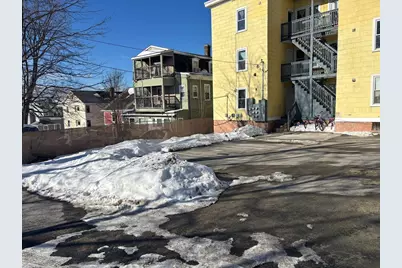 26 Catharine St #4, Worcester, MA 01605 - Photo 6