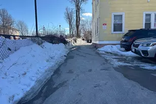 26 Catharine St, Worcester, MA 01605 - Photo 4