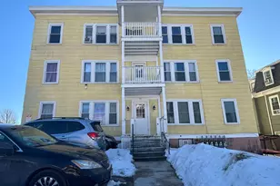 26 Catharine St, Worcester, MA 01605 - Photo 2