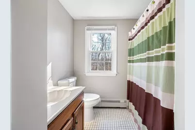 255 Bishop St, Framingham, MA 01701 - Photo 6