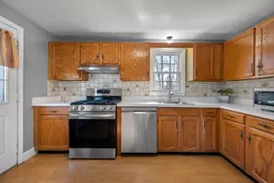 255 Bishop St, Framingham, MA 01701 - Photo 2