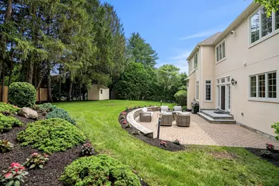 22 Scotney Road, Newton, MA 02467 - Photo 4