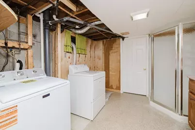 25 Acorn St, Middleborough, MA 02346 - Photo 30