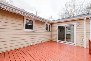 25 Acorn St, Middleborough, MA 02346 - Photo 10