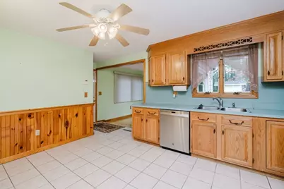 25 Acorn St, Middleborough, MA 02346 - Photo 20