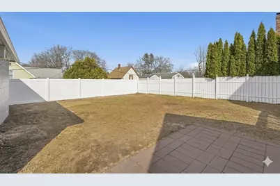 84 E Main, Ayer, MA 01432 - Photo 24