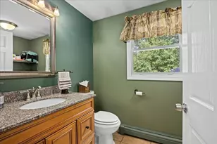 104 Alana Dr, Northbridge, MA 01534 - Photo 10