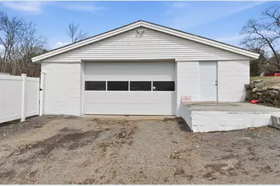 25-A East St, Grafton, MA 01536 - Photo 2