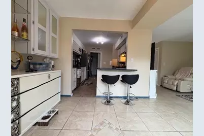 64 Laurelwood Dr #64, Stoughton, MA 02072 - Photo 6