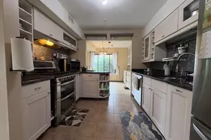 64 Laurelwood Dr, Stoughton, MA 02072 - Photo 8