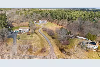 100 Chestnut St, East Bridgewater, MA 02333 - Photo 4