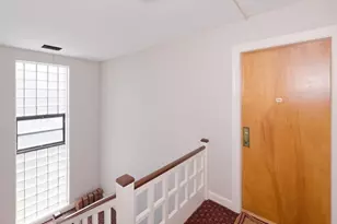 20 Ashland St, Worcester, MA 01609 - Photo 4