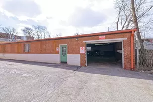 20 Ashland St, Worcester, MA 01609 - Photo 22