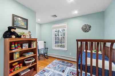 142 Abbott St, North Andover, MA 01845 - Photo 18