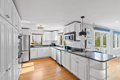 28 Dexter Rd, Lexington, MA 02420 - Photo 12