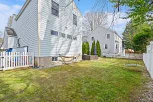 28 Dexter Rd, Lexington, MA 02420 - Photo 6