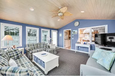 16 Brentwood Dr, Wilbraham, MA 01095 - Photo 14