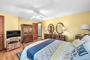 16 Brentwood Dr, Wilbraham, MA 01095 - Photo 20