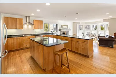 6 Fairway Drive, Westport, MA 02790 - Photo 10