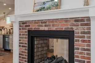 14 Sugarloaf St, Deerfield, MA 01373 - Photo 6