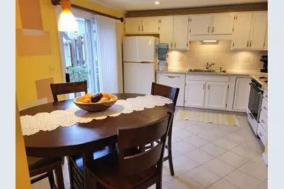 16 Pinecrest Village #16, Hopkinton, MA 01748 - Photo 4