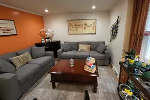 16 Pinecrest Village, Hopkinton, MA 01748 - Photo 2