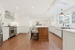 122 Great Plain Ave, Wellesley, MA 02482 - Photo 6