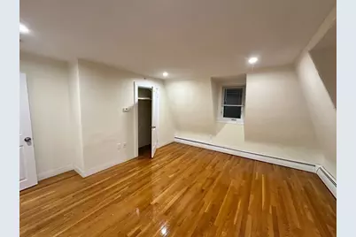 440 Newtonville Ave #4, Newton, MA 02460 - Photo 4