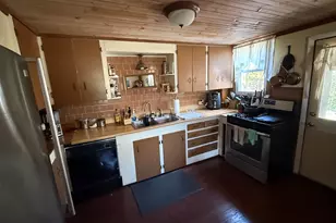 91 W Bacon St, Plainville, MA 02762 - Photo 4