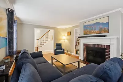 2 Saxon Rd, Worcester, MA 01602 - Photo 2
