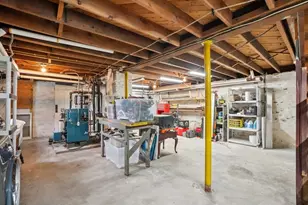 2 Saxon Rd, Worcester, MA 01602 - Photo 22