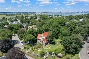 63 Crabtree Rd Lot B, Quincy, MA 02171 - Photo 2