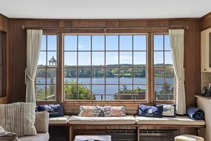 94 Weaver Ln, Tisbury, MA 02568 - Photo 8