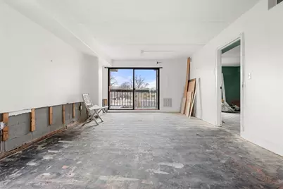 280 Harvard St #4D, Cambridge, MA 02139 - Photo 2