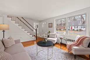 84 Curtis St, Reading, MA 01867 - Photo 6