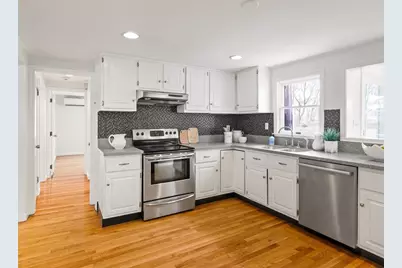 84 Curtis Street, Reading, MA 01867 - Photo 12