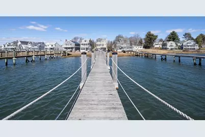 4 Foster's Point, Beverly, MA 01915 - Photo 34