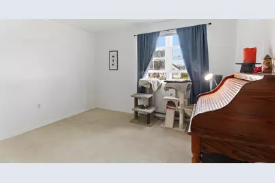 269 Chicopee St #16, Chicopee, MA 01013 - Photo 16