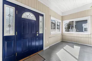 59 Washington St, Hudson, MA 01749 - Photo 2