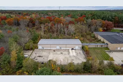 121 Franklin St, Hanson, MA 02341 - Photo 4