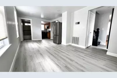 16 Wave Ave, Revere, MA 02151 - Photo 4