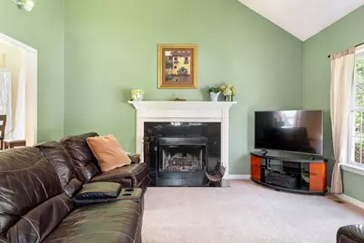 1 Haven Way, Hopedale, MA 01747 - Photo 10